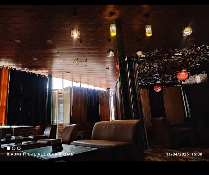 Dim lounge